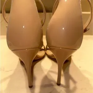 NEW Manolo Blahnik CHAOS Patent Leather Sandals Heel NUDE Beige Strappy  Shoes 41